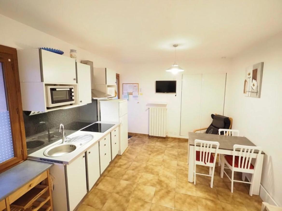 Studio Meuble Avec Terrasse Gréoux-les-Bains Buitenkant foto
