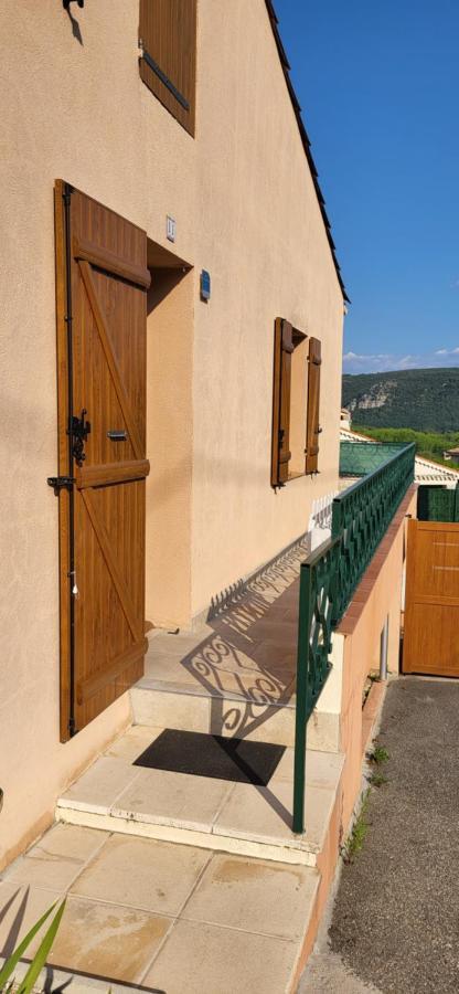 Studio Meuble Avec Terrasse Gréoux-les-Bains Buitenkant foto